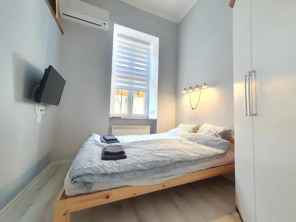 Linden Apartment With Air Condition Будапешт